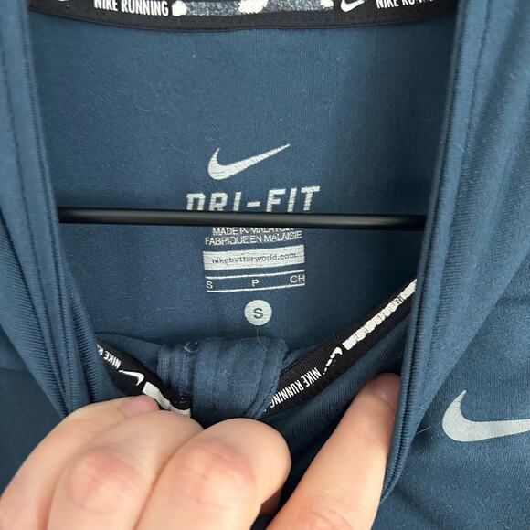 Nike Dri-Fit Quarter Zip Pullover Lightweight Sweatshirt Blue Size S - Picture 7 of 7